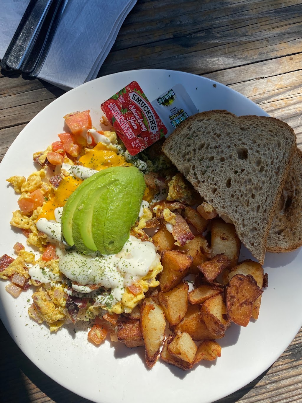 Picazo Cafe | cafe | 19100 Arnold Dr, Sonoma, CA 95476, USA | 7079314377 OR +1 707-931-4377