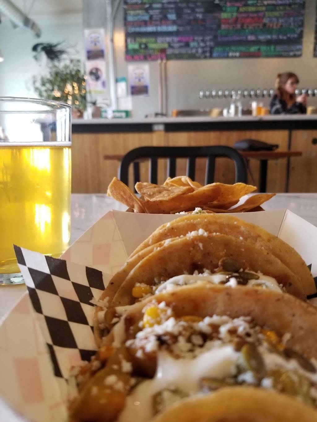 Degrees Plato Tap Room Bottle Shop & Kitchen | restaurant | 4251 MacArthur Blvd, Oakland, CA 94619, USA | 5104793366 OR +1 510-479-3366