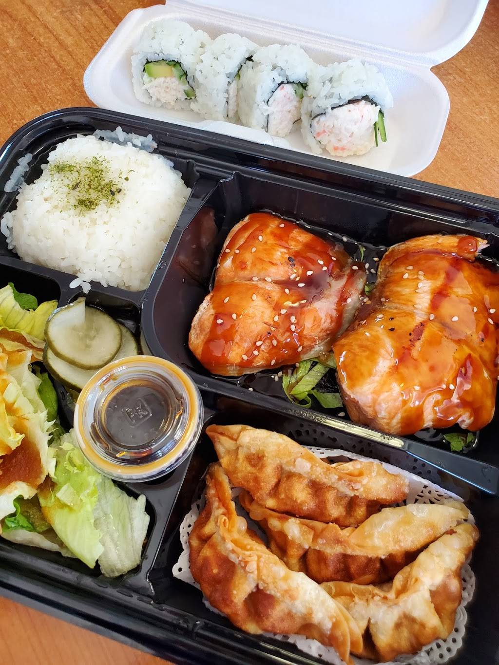 Ginza AYCE Sushi - Torrance | restaurant | 24215 Crenshaw Blvd, Torrance, CA 90505, USA | 3103257979 OR +1 310-325-7979