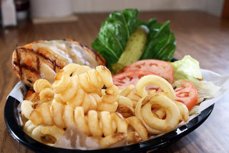 Wings-N-Things 290 | restaurant | 10999 Northwest Fwy, Houston, TX 77092, USA | 7136808900 OR +1 713-680-8900