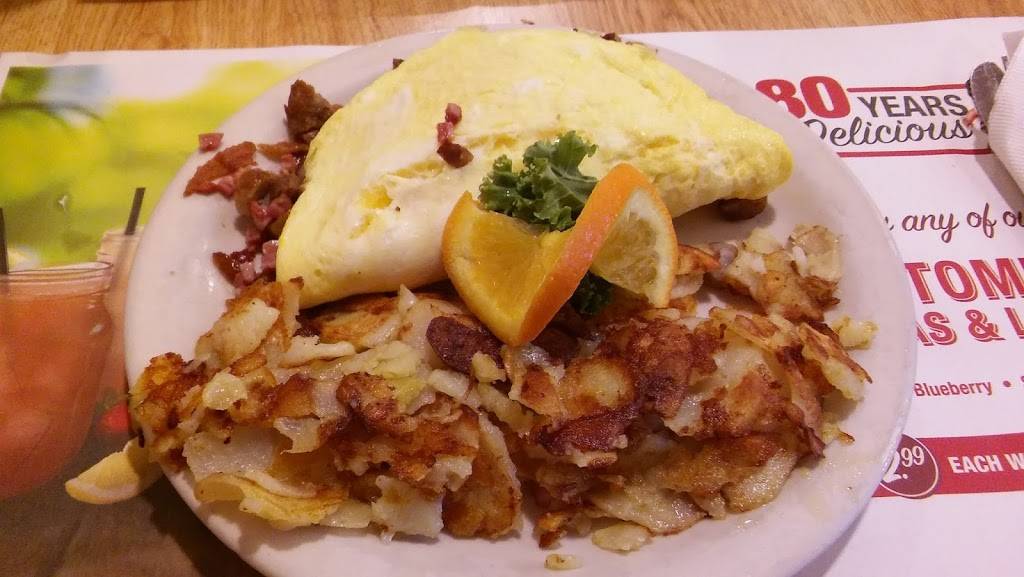 Big Boy | restaurant | 1610 S Main St, Chelsea, MI 48118, USA | 7345939929 OR +1 734-593-9929