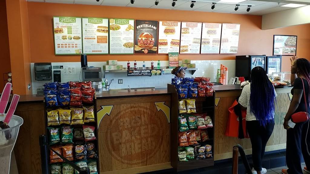 TOGOS Sandwiches | meal takeaway | C70, Horizon Outlet Center, 1543 Retherford St, Tulare, CA 93274, USA | 5596855400 OR +1 559-685-5400