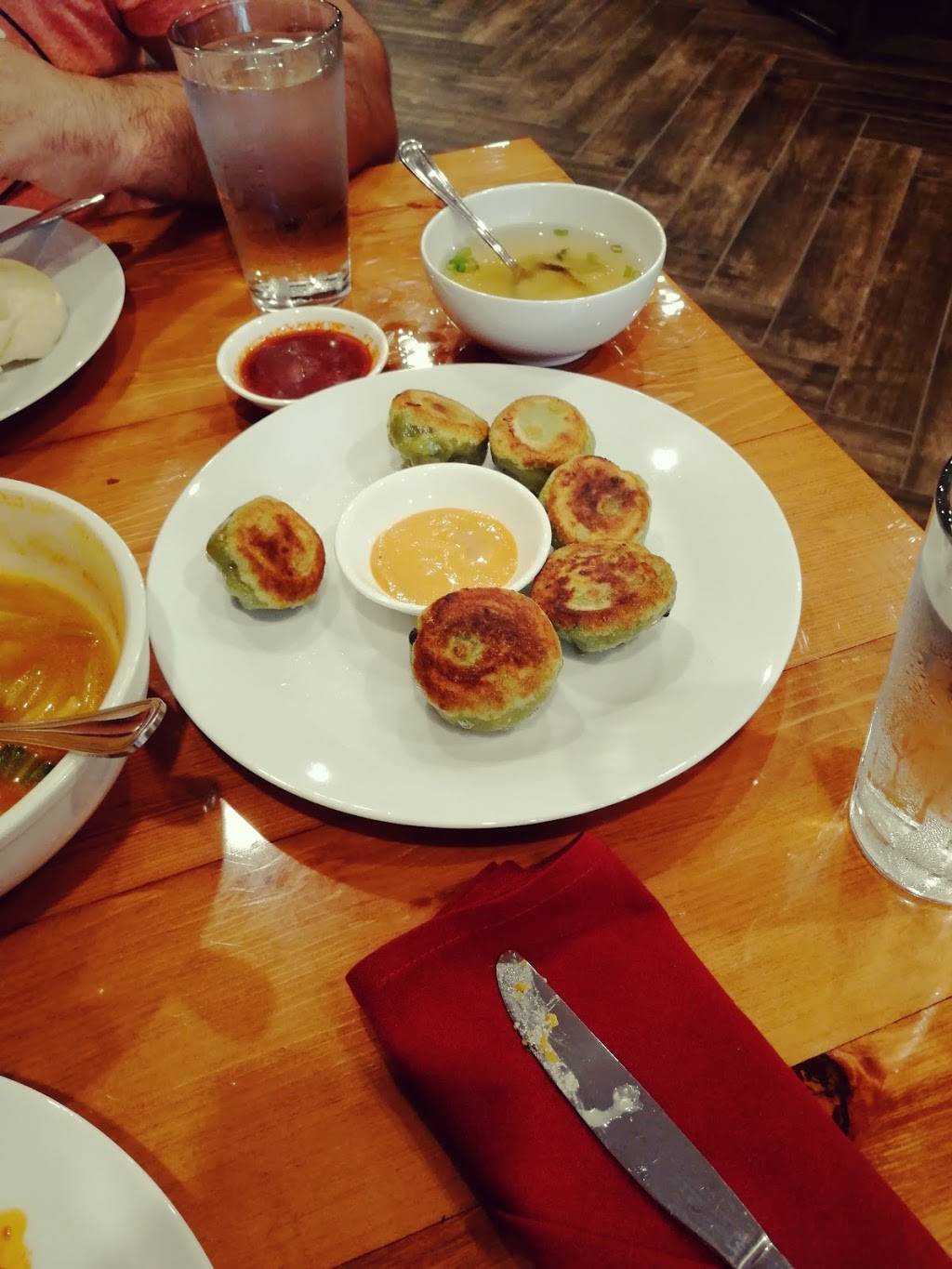 White Yak | restaurant | 6118 Ridge Ave, Philadelphia, PA 19128, USA | 2154830764 OR +1 215-483-0764