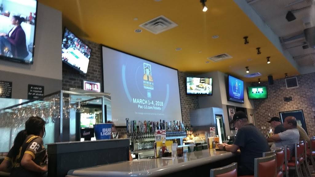 Buffalo Wild Wings | restaurant | 19252 Soledad Canyon Rd, Canyon Country, CA 91351, USA | 6612509464 OR +1 661-250-9464