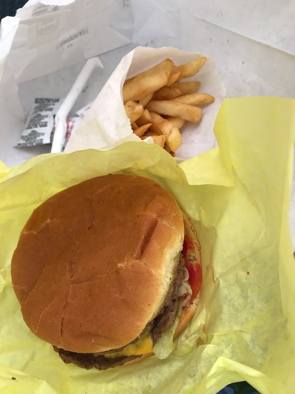 Mr Burger West | restaurant | 821 W Park Ave, Hereford, TX 79045, USA | 8063645012 OR +1 806-364-5012