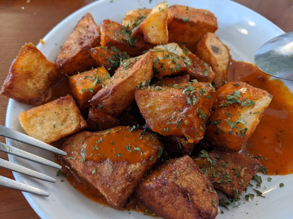 Little Madrid Tapas-Café | restaurant | 5661 N Clark St, Chicago, IL 60660, USA | 3129730462 OR +1 312-973-0462