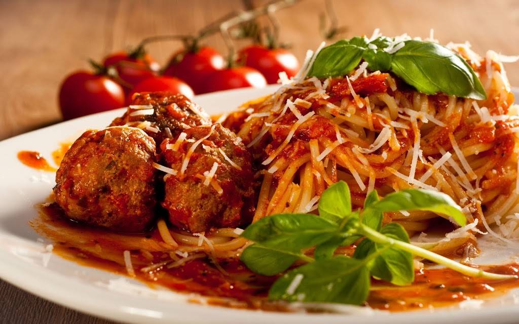 Salonika House Of Pizza | restaurant | 842 Kempton St, New Bedford, MA 02740, USA | 5089912120 OR +1 508-991-2120