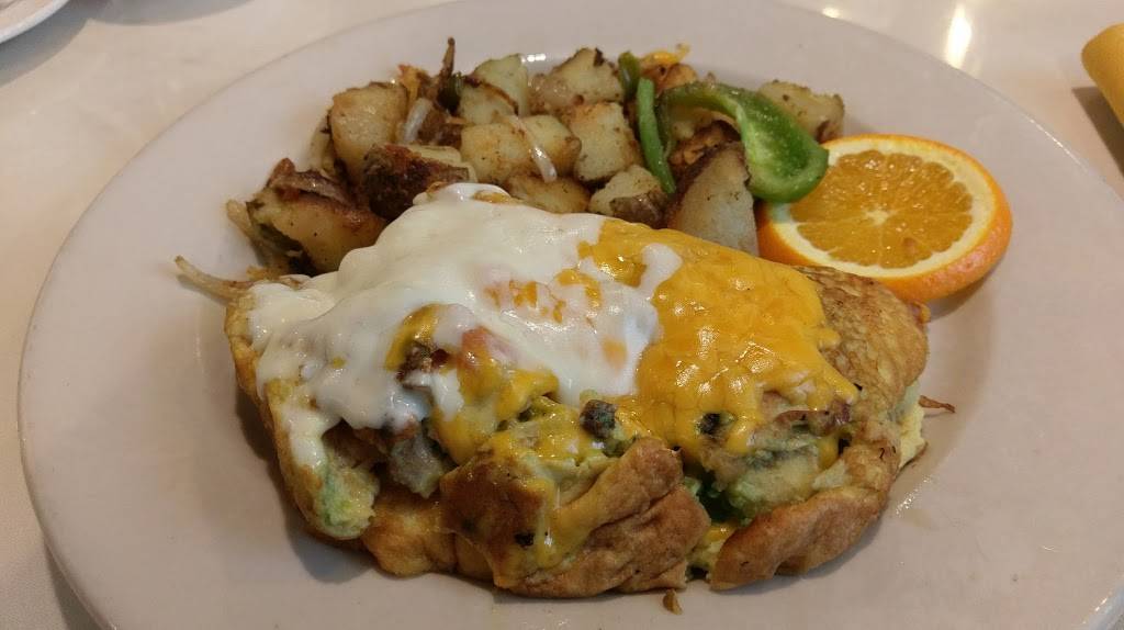 Effies Restaurant & Bar | restaurant | 331 W Hacienda Ave, Campbell, CA 95008, USA | 4083743400 OR +1 408-374-3400