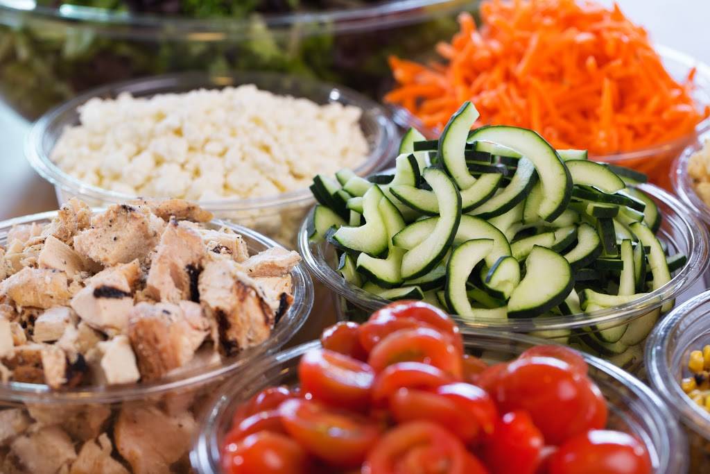 Simply Salad | restaurant | 11726 San Vicente Blvd #150, Los Angeles, CA 90049, USA | 4248327229 OR +1 424-832-7229