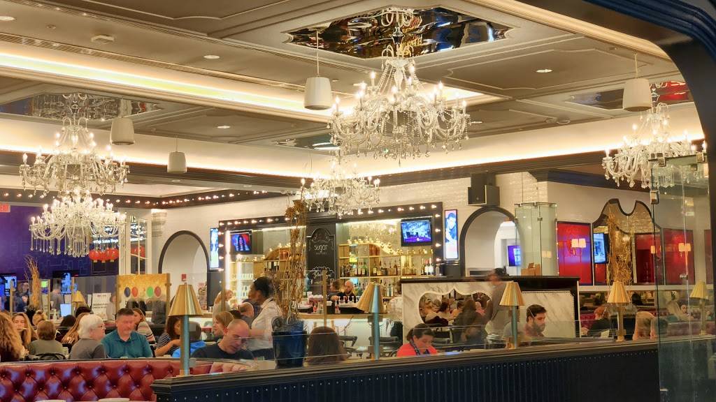 Sugar Factory | restaurant | 350 Trolley Line Blvd, Ledyard, CT 06338, USA | 8603127847 OR +1 860-312-7847