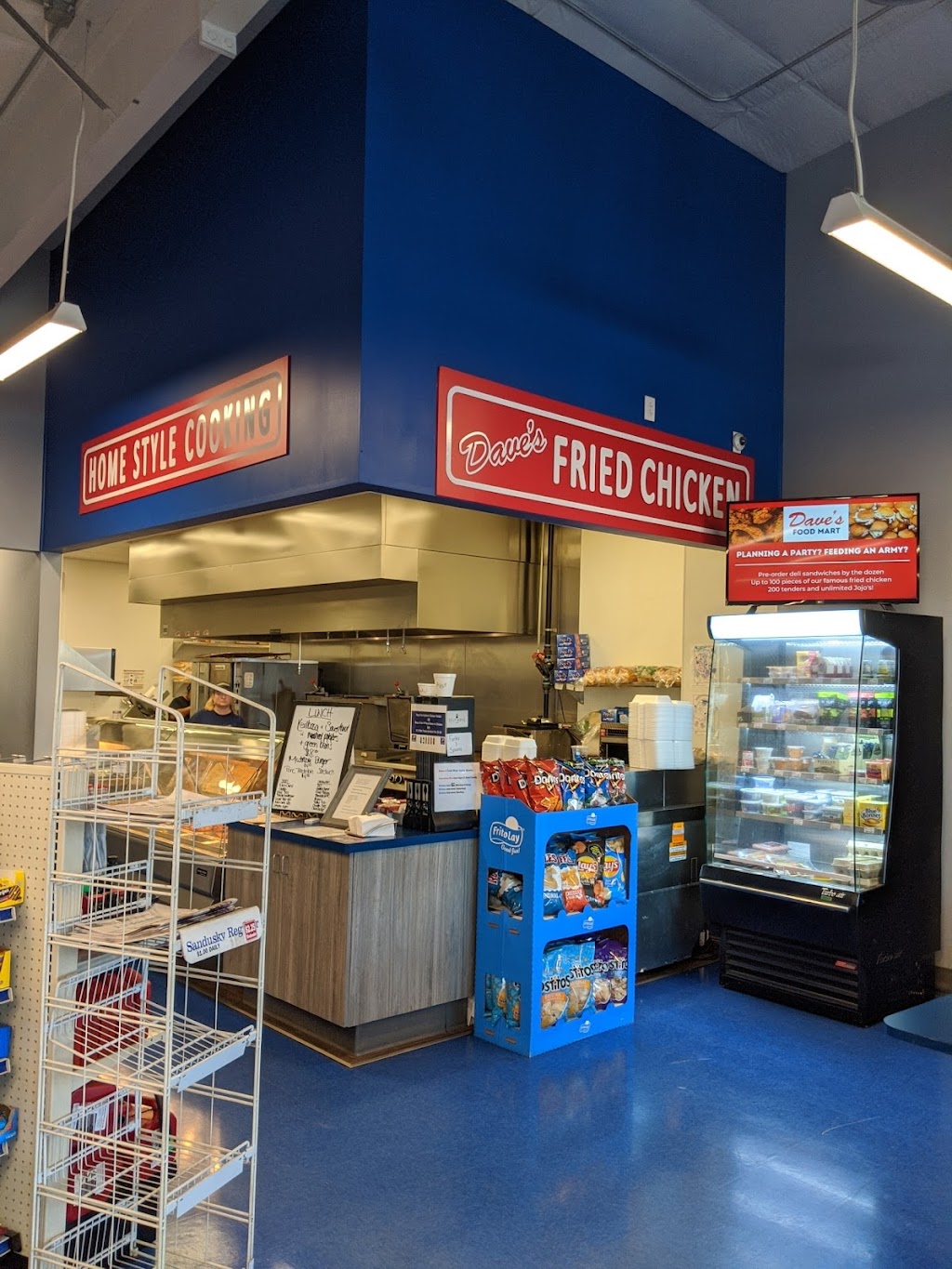 Daves Food Mart Avery | restaurant | 104 W Mason Rd, Milan, OH 44846, USA | 4194994200 OR +1 419-499-4200