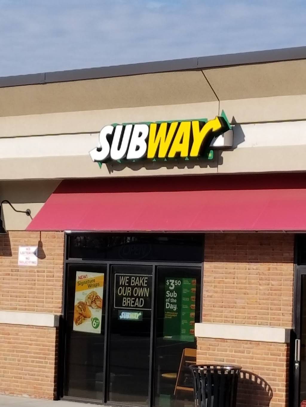Subway Restaurants | restaurant | 1830 York Rd B, Lutherville-Timonium, MD 21093, USA | 4102523950 OR +1 410-252-3950