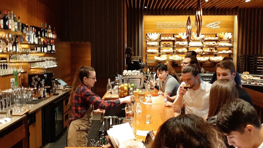 Starbucks | cafe | 2615 Broadway, Everett, WA 98201, USA | 4252594561 OR +1 425-259-4561