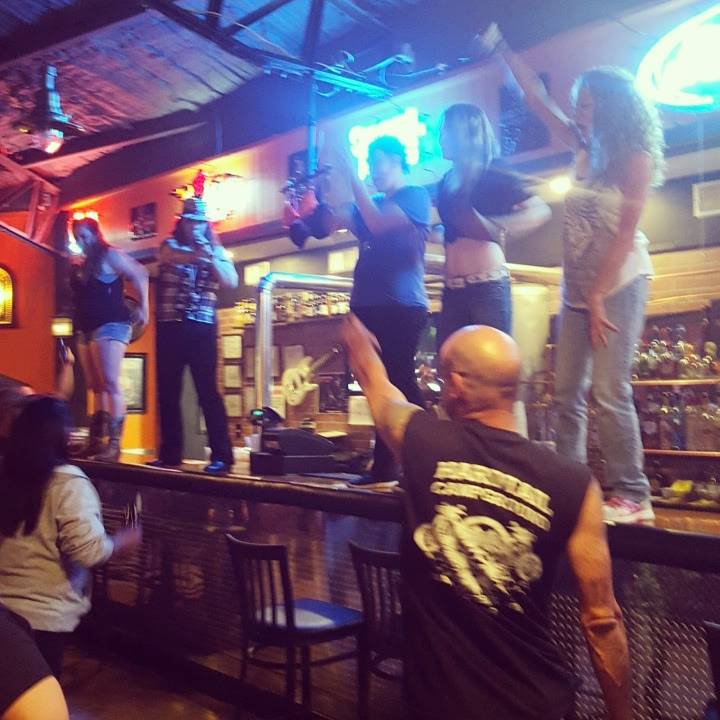 Hardtail Campground | restaurant | 52 Pavilion Cir, Macks Creek, MO 65786, USA | 5059755407 OR +1 505-975-5407