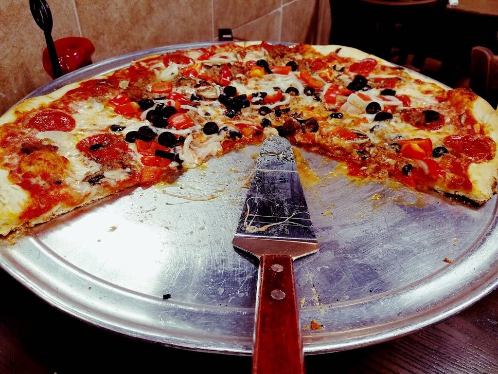 Nonna Marias Pizzeria | restaurant | 34 N Charles Richard Beall Blvd, DeBary, FL 32713, USA | 3866689200 OR +1 386-668-9200