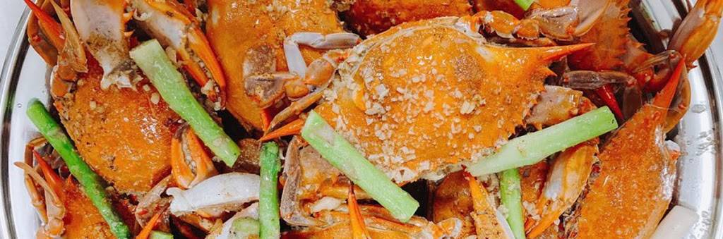 Crazy Crab | restaurant | 530 Jermor Ln, Westminster, MD 21157, USA | 4104217468 OR +1 410-421-7468