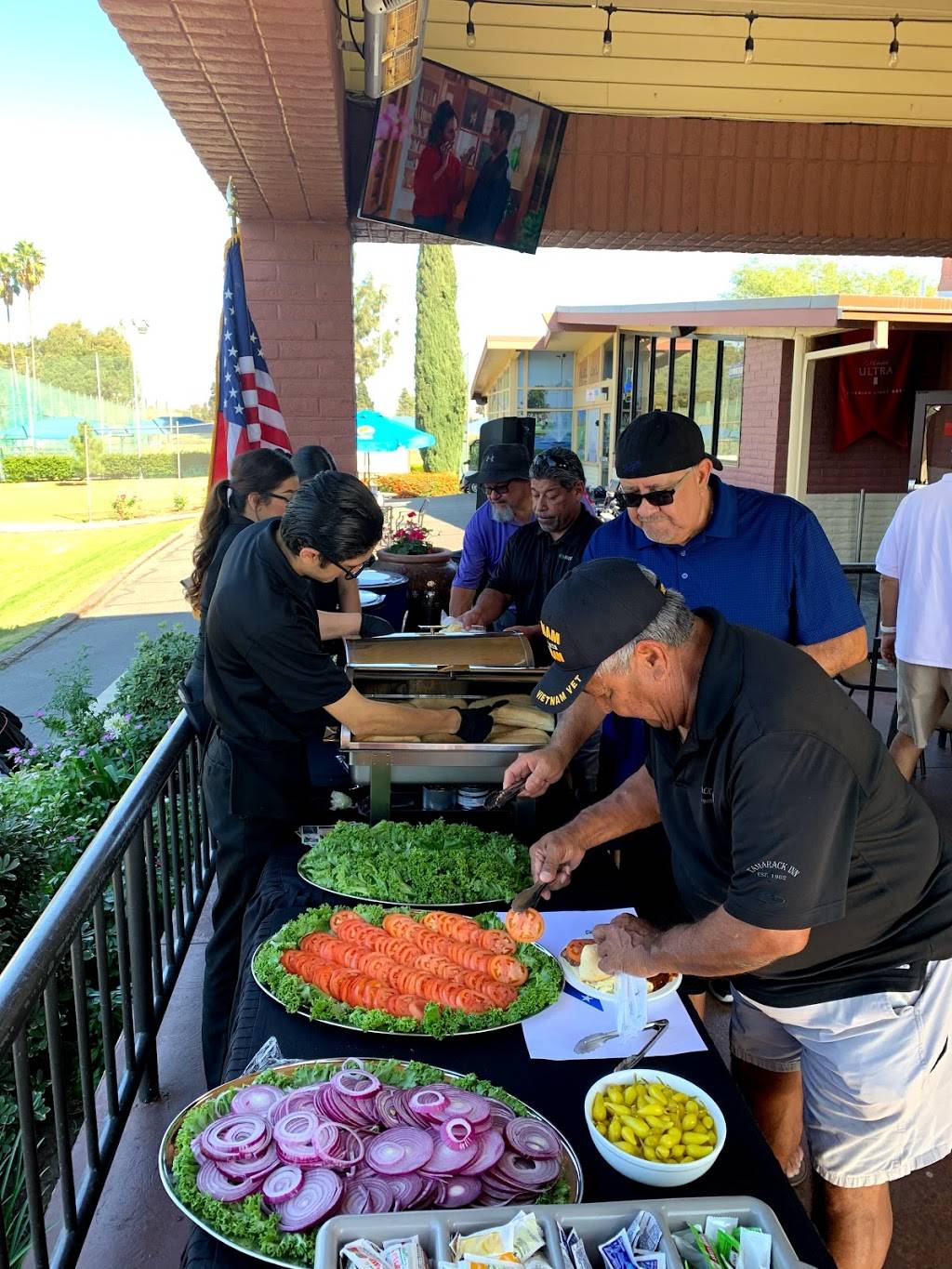 Dos Rios Tavern on the Green | restaurant | 3260 Fairway Dr, Pico Rivera, CA 90660, USA | 5628014229 OR +1 562-801-4229