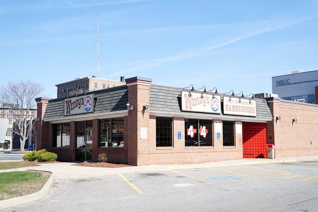 Wendys | restaurant | 55 Hampshire St, Lawrence, MA 01840, USA | 9786863555 OR +1 978-686-3555