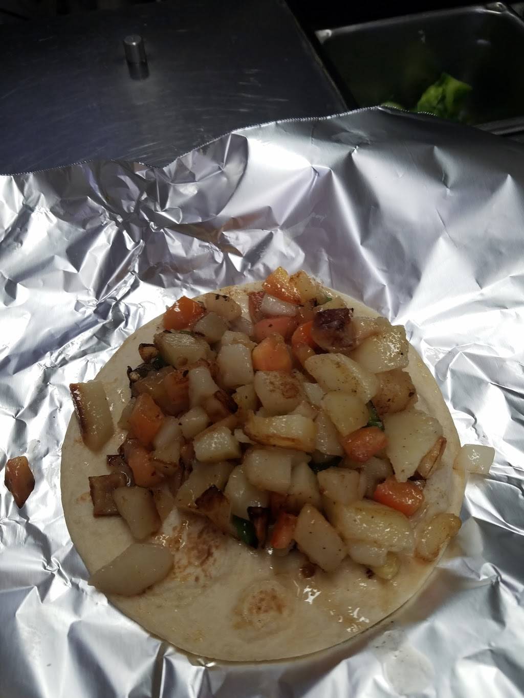 Lucys Tacos | restaurant | 705 Aquarena Springs Dr, San Marcos, TX 78666, USA | 5129207962 OR +1 512-920-7962