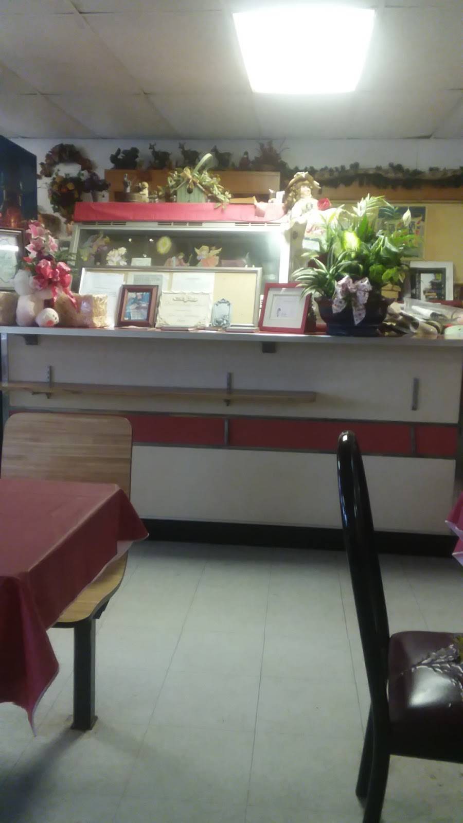 Sues Kitchen | restaurant | 6218 NC-43, Greenville, NC 27834, United States | 3363564500 OR +1 336-356-4500