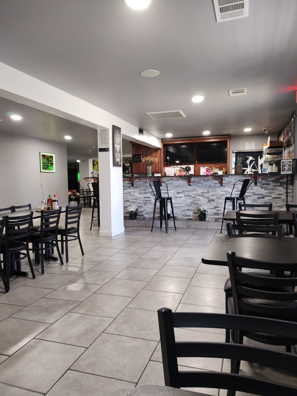 Cafe Blvd Restaurant | restaurant | 5316 E Amarillo Blvd, Amarillo, TX 79107, USA | 8068030081 OR +1 806-803-0081