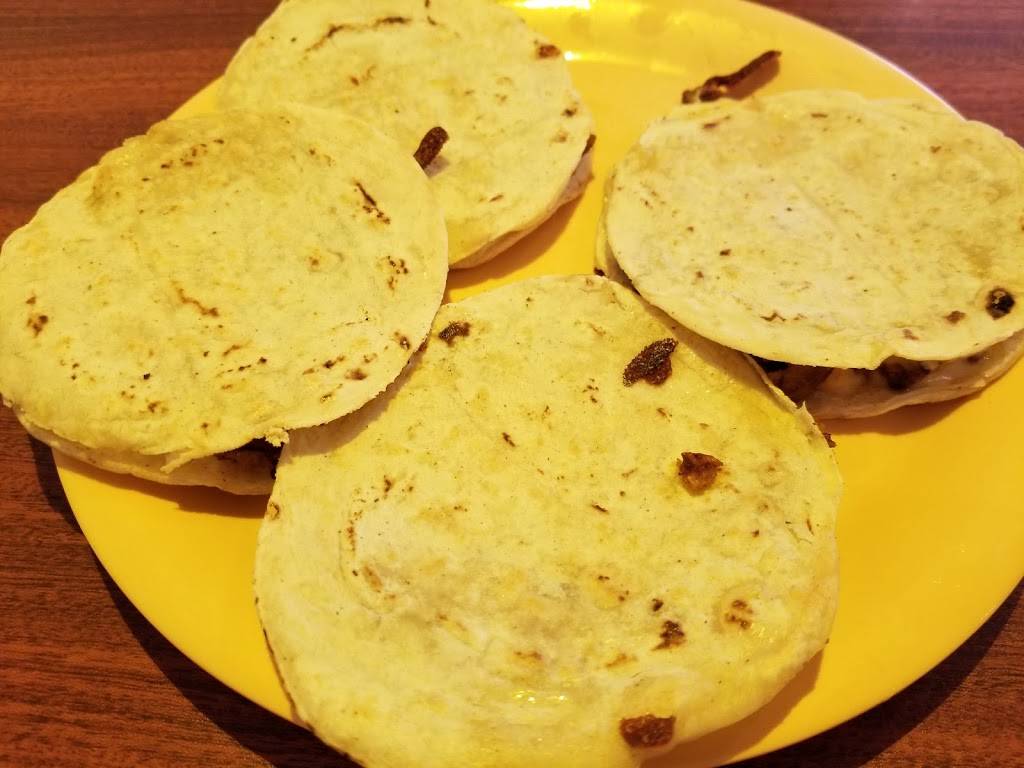 Taqueria Ajiji | restaurant | 544 N Yarbrough Dr, El Paso, TX 79915, USA | 9153075424 OR +1 915-307-5424