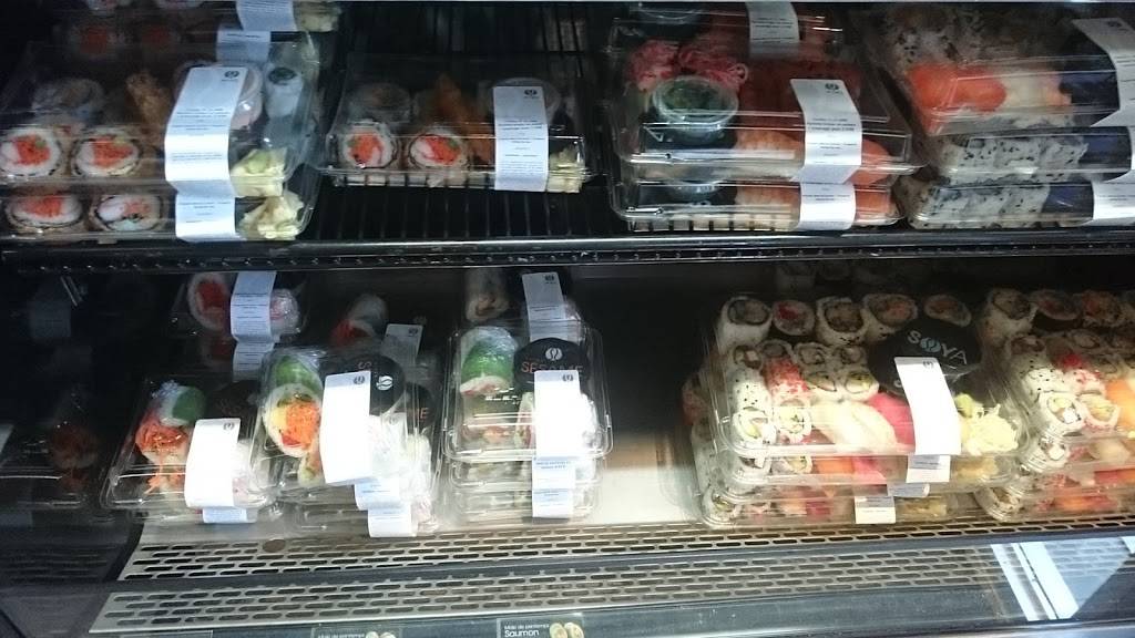 Sushi Shop | restaurant | 3058 Boulevard Laframboise, Saint-Hyacinthe, QC J2S 4Z4, Canada | 4507745888 OR +1 450-774-5888