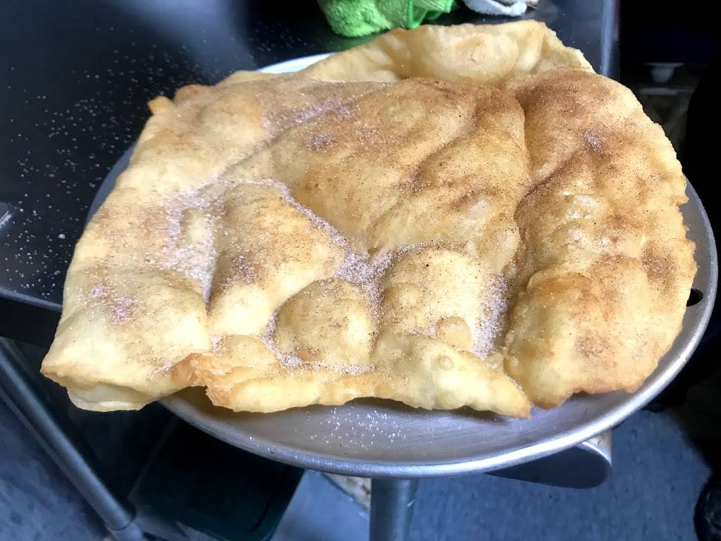 Snack Shack | restaurant | 100 W Kenney St, Divernon, IL 62530, USA | 2179600072 OR +1 217-960-0072