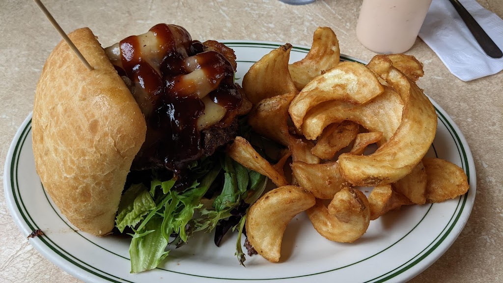 Kates Cattlemens Restaurant | restaurant | 601 Main St, Riggins, ID 83549, USA | 2086283195 OR +1 208-628-3195