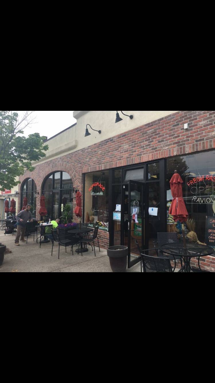 Broughton Grill | restaurant | 712 Bloomfield Ave, Montclair, NJ 07042, USA | 9737444402 OR +1 973-744-4402