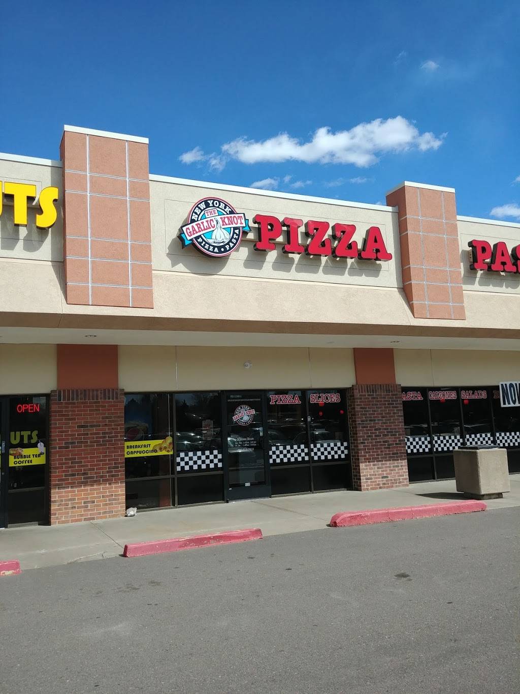 Garlic Knot | meal delivery | 1706 S Chambers Rd, Aurora, CO 80017, USA | 7206127810 OR +1 720-612-7810