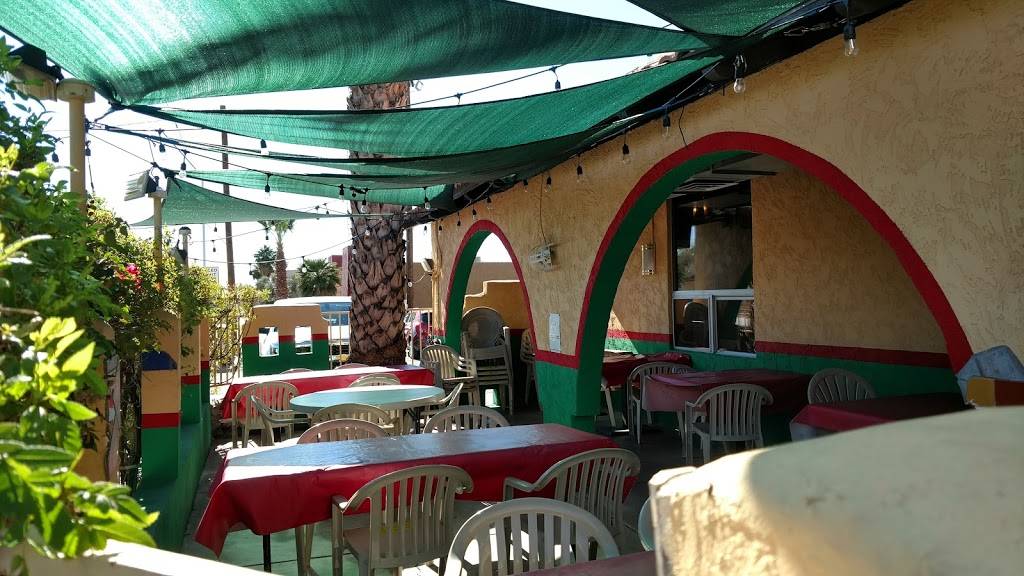 Via Delosantos | restaurant | 9120 N Central Ave, Phoenix, AZ 85020, USA | 6029976239 OR +1 602-997-6239