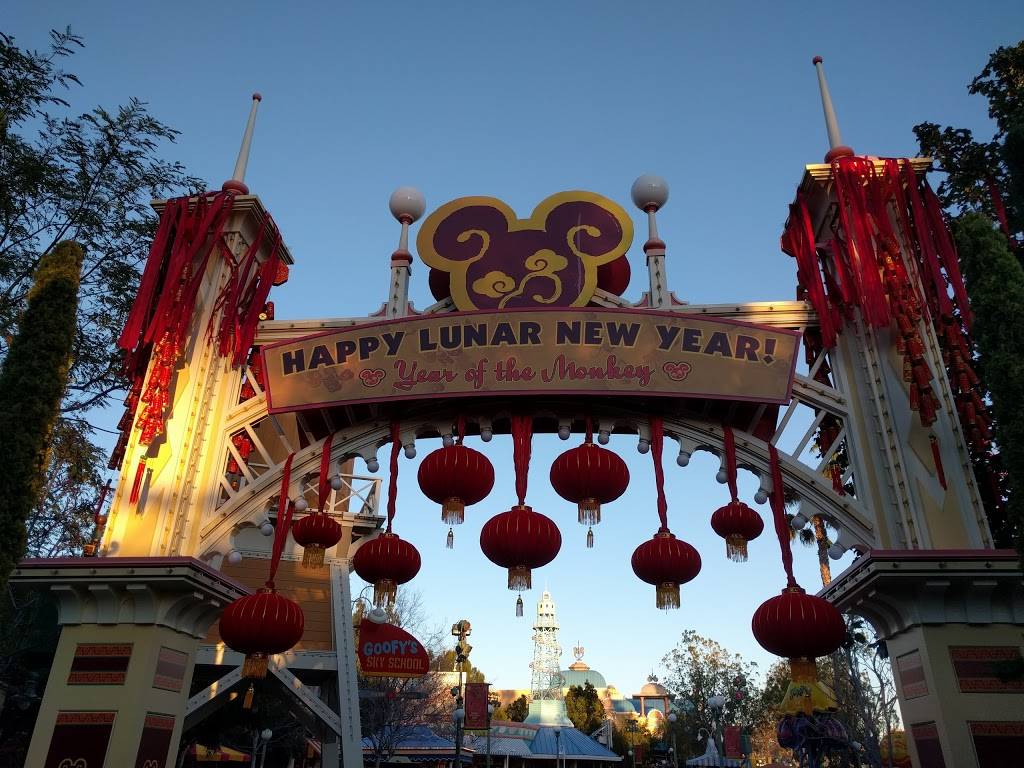 Paradise Garden Grill | restaurant | 1313 S, Disneyland Dr, Anaheim, CA 92802, USA | 7147813463 OR +1 714-781-3463