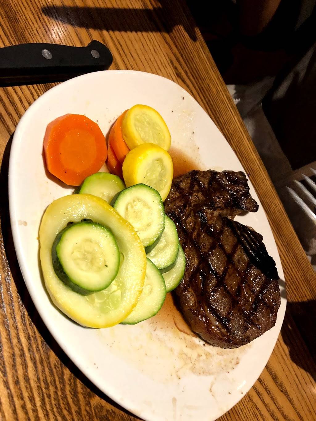 Outback Steakhouse | restaurant | 8195 Vineland Ave, Orlando, FL 32821, USA | 4074770098 OR +1 407-477-0098