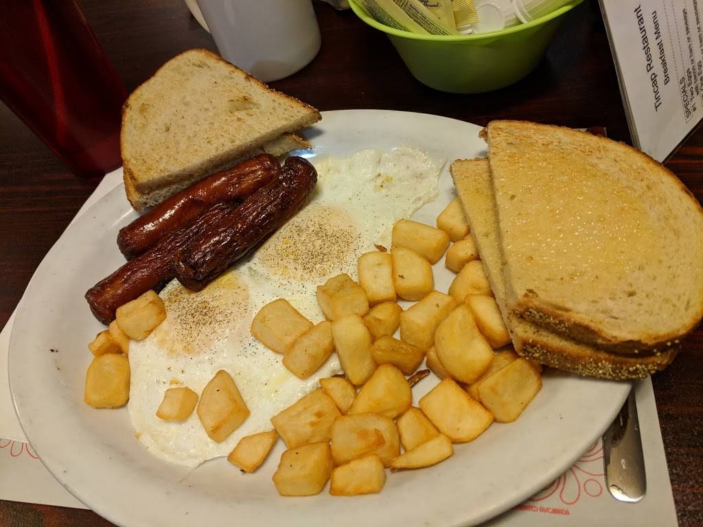 Tincap Restaurant & Plaza | restaurant | 3105 County Rd 29, Brockville, ON K6V 5T4, Canada | 6133454575 OR +1 613-345-4575