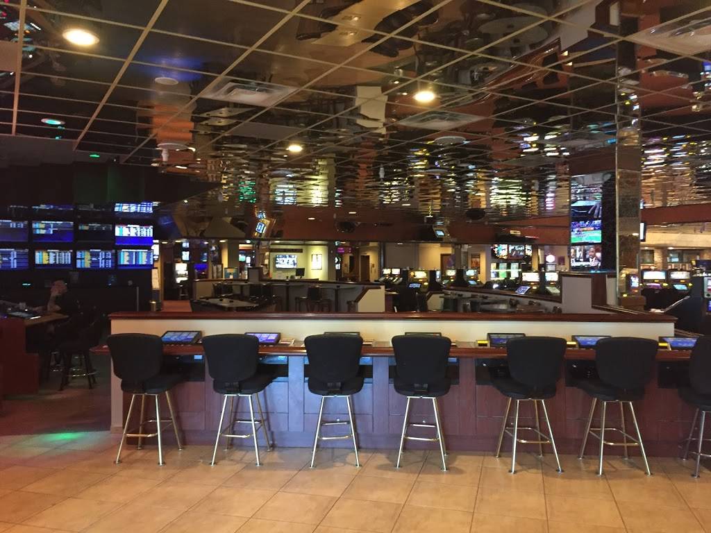 Max Casino | restaurant | 900 S Carson St, Carson City, NV 89701, USA | 7758830900 OR +1 775-883-0900