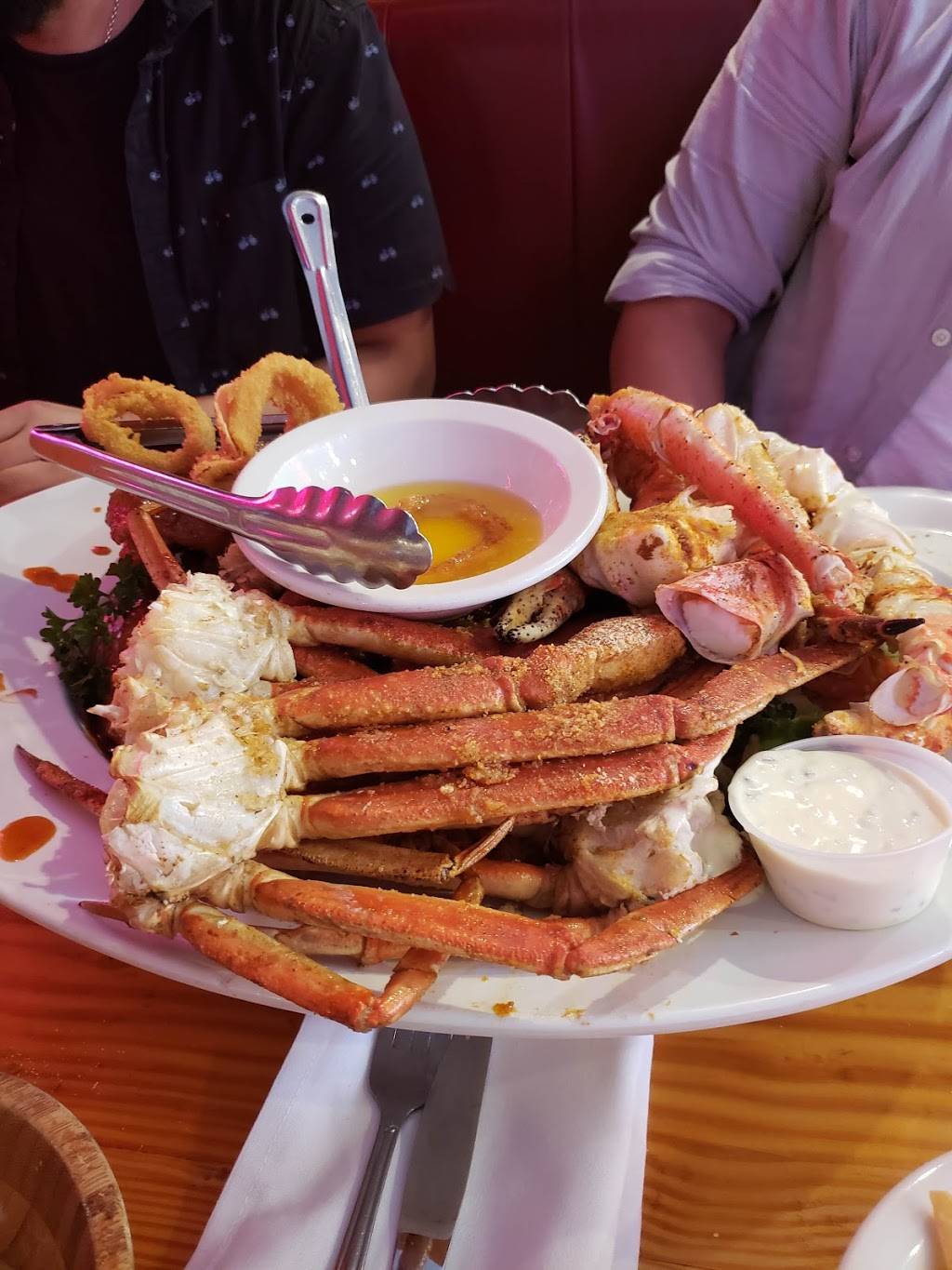 Sammys Shrimp Box | restaurant | 64 City Island Ave, Bronx, NY 10464, USA | 7188853200 OR +1 718-885-3200