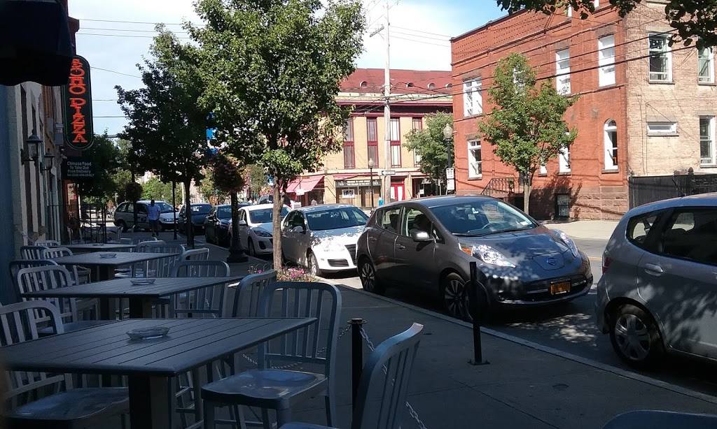 Cafe Hollywood | cafe | 275 Lark St, Albany, NY 12210, USA | 5184729043 OR +1 518-472-9043