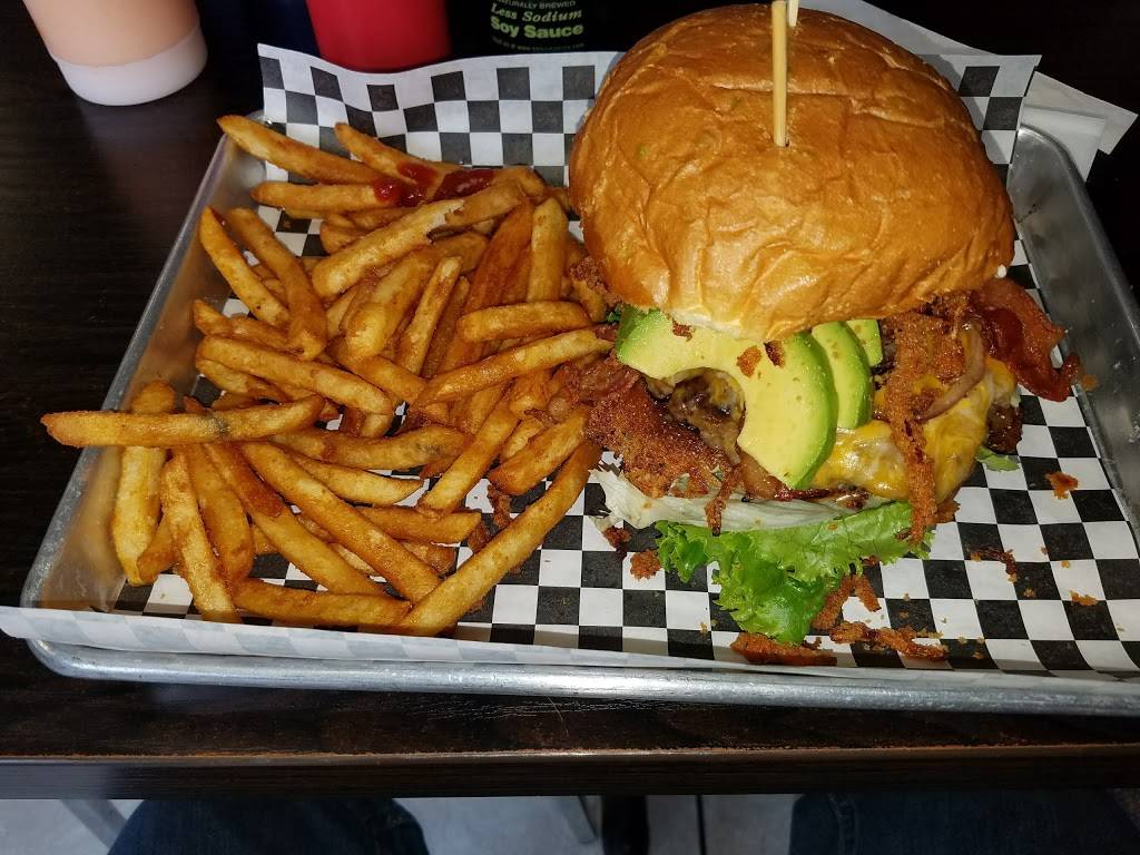 Teddys Cafe | restaurant | 2401 W Lincoln Ave, Anaheim, CA 92801, USA | 7144848811 OR +1 714-484-8811