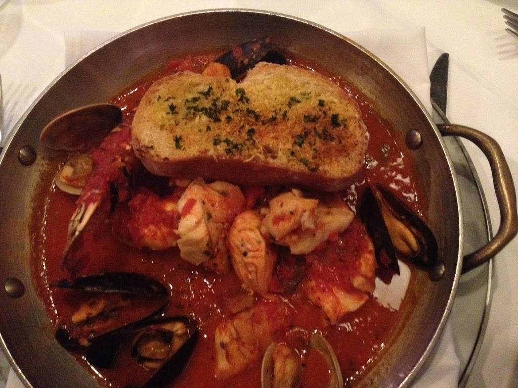 The Bay View | Restaurant & Lounge | restaurant | 800 CA-1, Bodega Bay, CA 94923, USA | 7078752751 OR +1 707-875-2751