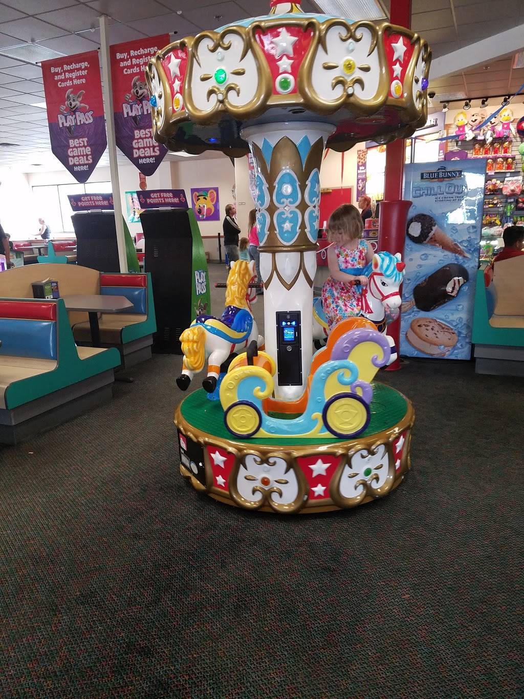 Chuck E. Cheese | restaurant | 438 Grand Canyon Dr, Madison, WI 53719, USA | 6088292000 OR +1 608-829-2000