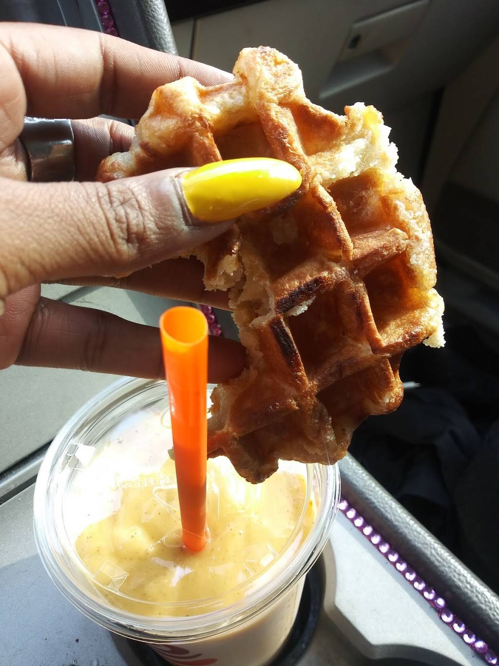 Jamba Juice Chula Vista Center | restaurant | 555 Broadway #135, Chula Vista, CA 91910, USA | 6194099840 OR +1 619-409-9840