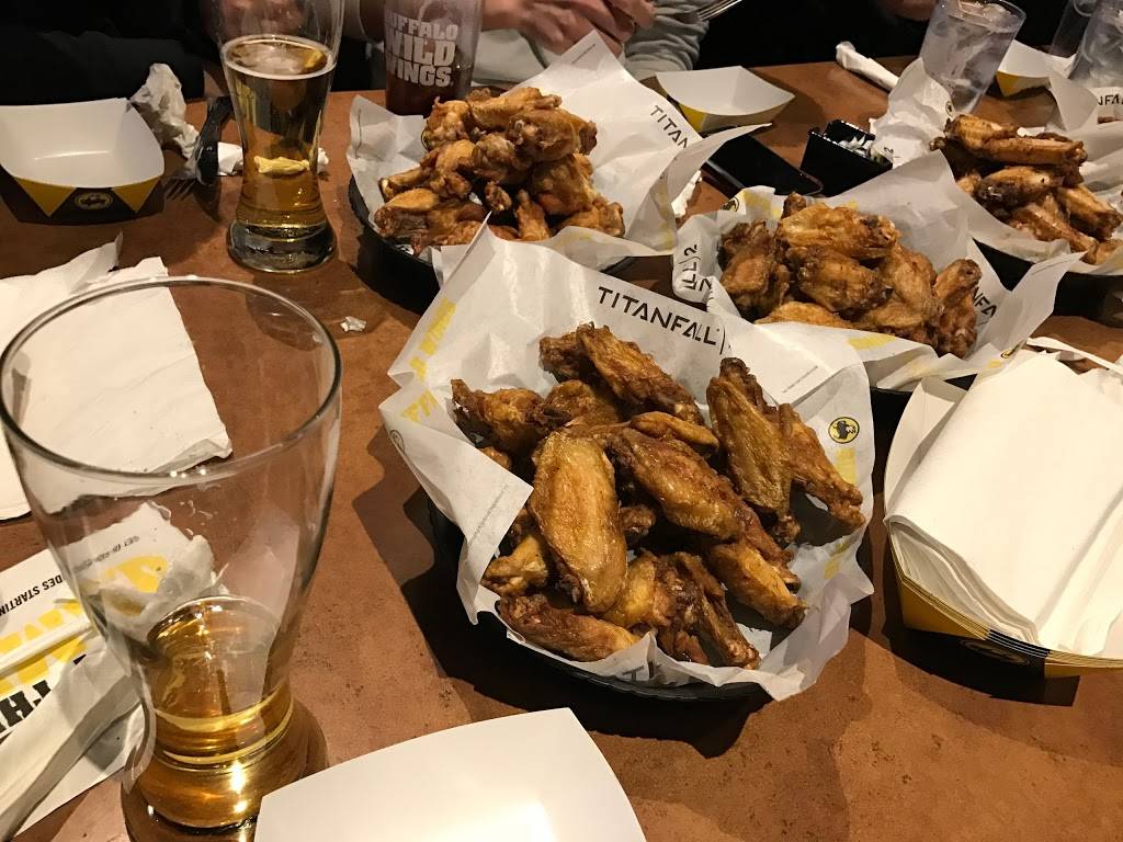 Buffalo Wild Wings | restaurant | 360 Brown St, West Lafayette, IN 47906, USA | 7657431188 OR +1 765-743-1188
