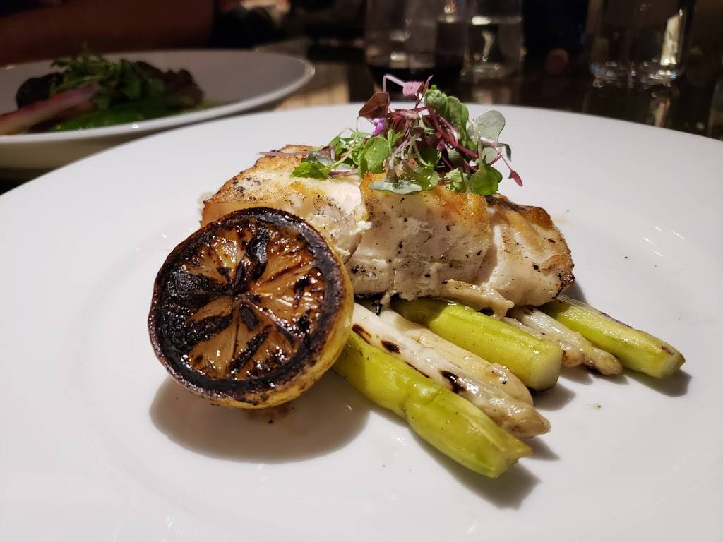 The Urban Stillhouse | restaurant | 2232 5th Ave S, St. Petersburg, FL 33712, USA | 7274408040 OR +1 727-440-8040