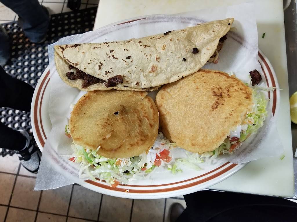 Restaurant y Taqueria Guerrero | restaurant | 1922 W 47th St, Chicago, IL 60609, USA | 7739927416 OR +1 773-992-7416