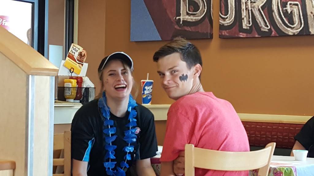 Dairy Queen Grill & Chill | restaurant | 236 N 13th St, Decatur, IN 46733, USA | 2607242929 OR +1 260-724-2929