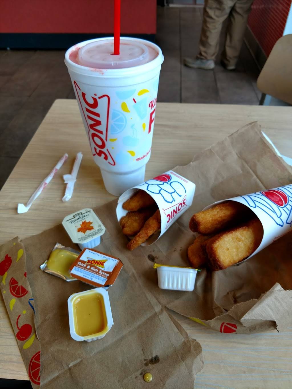 Sonic Drive-In | restaurant | #38, Northcrest Rd, Weaverville, NC 28787, USA | 8284848433 OR +1 828-484-8433