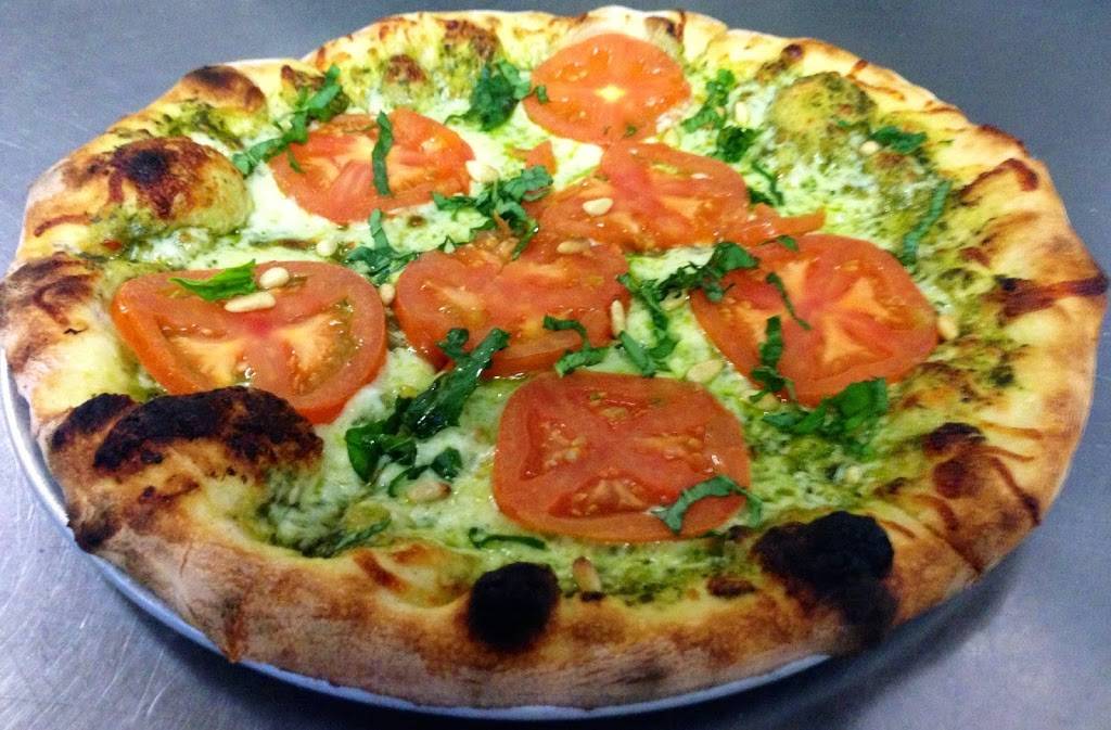 Giovannis Old World New York Pizzeria | restaurant | 5924 S Land Park Dr, Sacramento, CA 95822, USA | 9163937001 OR +1 916-393-7001
