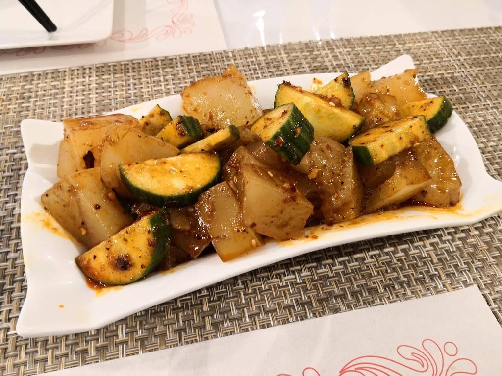 Le Taklamakan | restaurant | 7401 Boulevard Newman A35, LaSalle, QC H8N 1X3, Canada | 5143650005 OR +1 514-365-0005