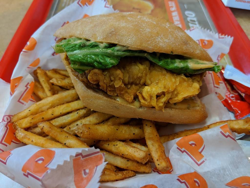 POPEYES CHICKEN BRAMALEA CITY CENTRE | restaurant | 50 Peel Centre Dr, Brampton, ON L6T 3R5, Canada | 9057938406 OR +1 905-793-8406